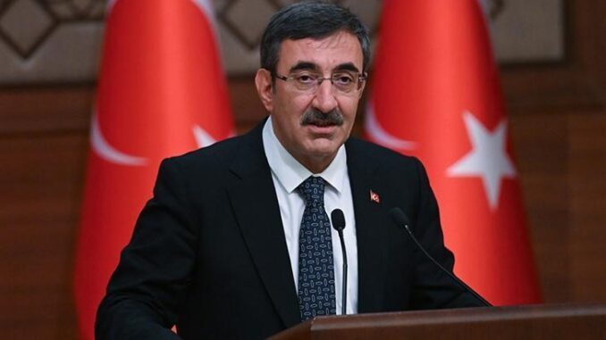 cumhurbaskanligina-cumhurbaskani-yardimcisi-cevdet-yilmaz-vekalet-edecek-2Fqr1kfs.jpg